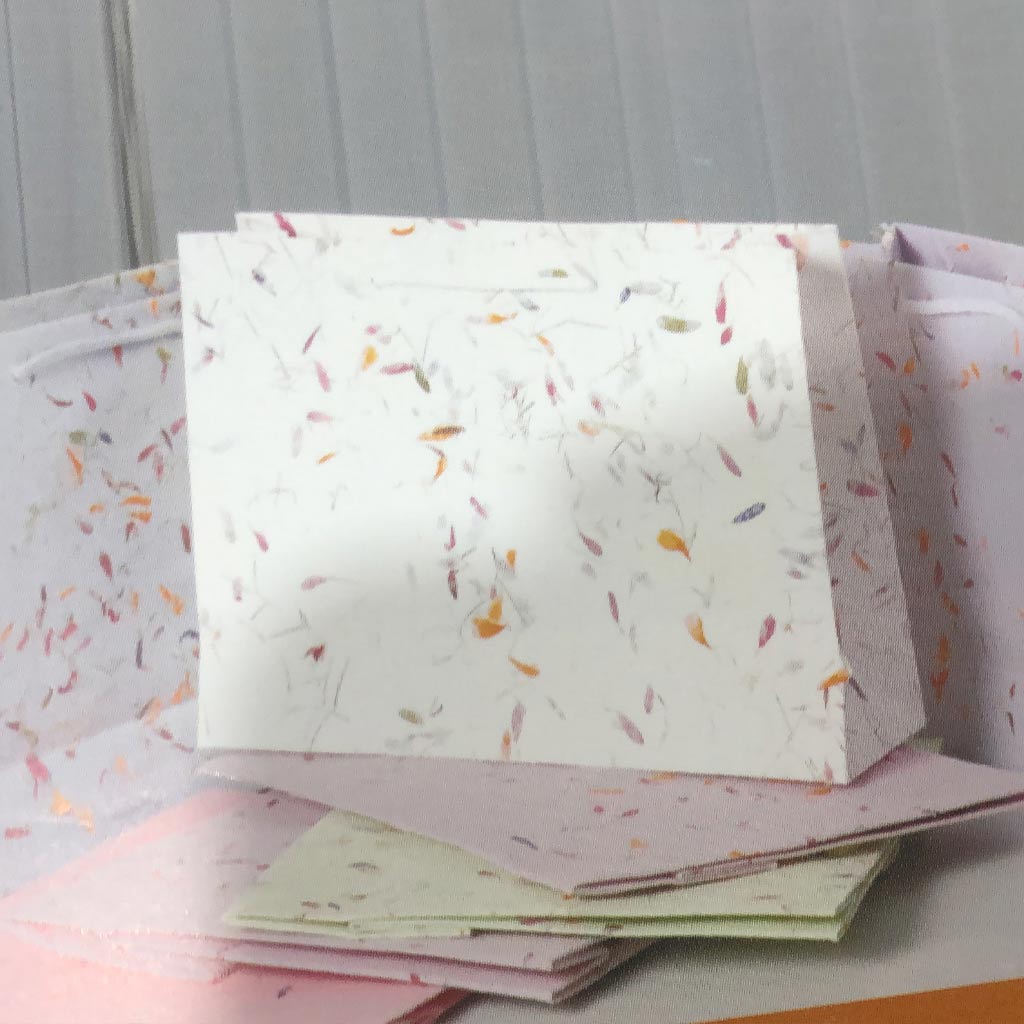 flower paper products exporter from india